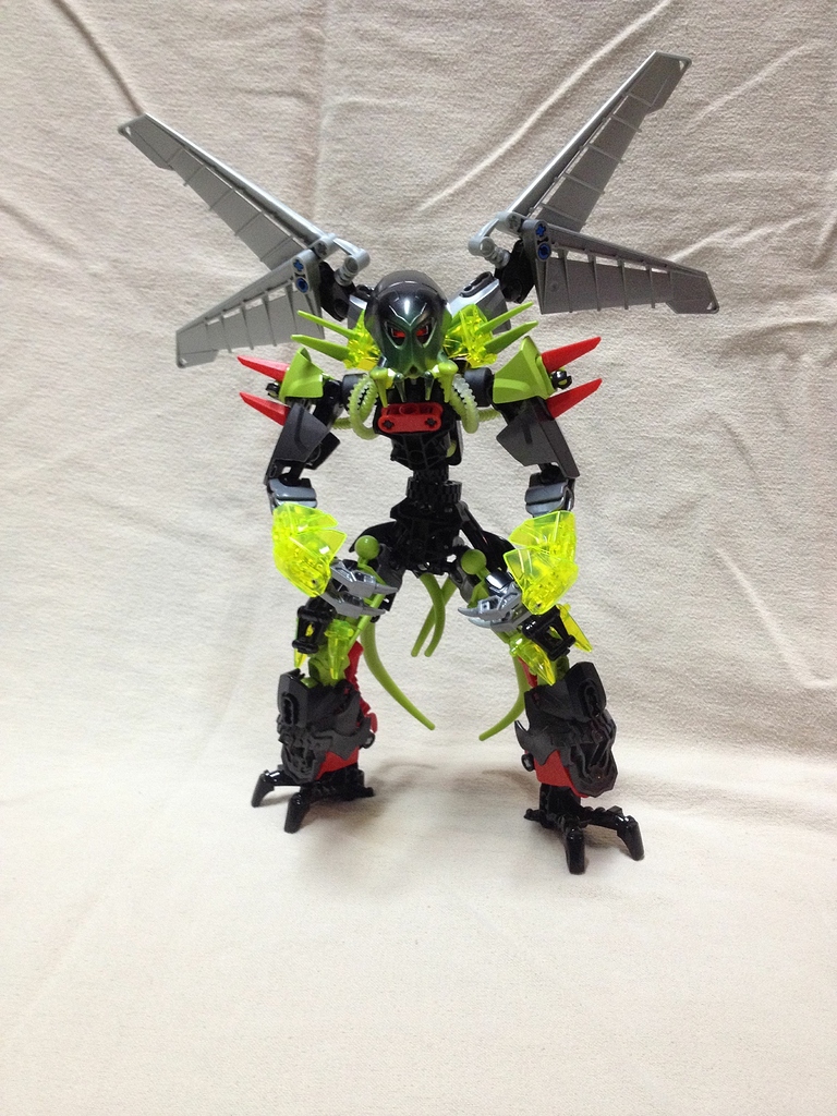 Bionicle MOC: Tak - the cowardly makuta - Lego Creations - The TTV ...