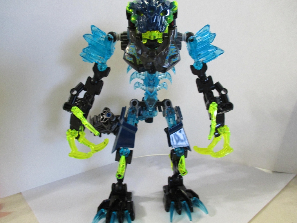 Lego bionicle storm online beast