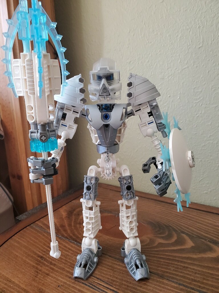 Toa of Ice Vergalas - Lego Creations - The TTV Message Boards