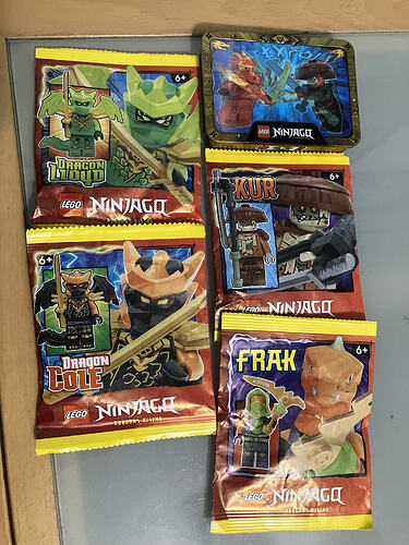 NinjagoMagazine1