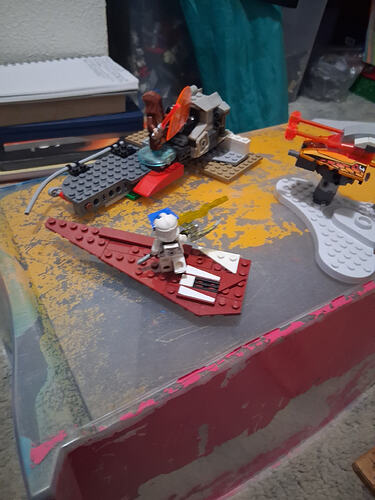 3232