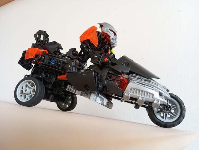 8c73bf2f-0892-4aee-a2b8-fd38e52639f2