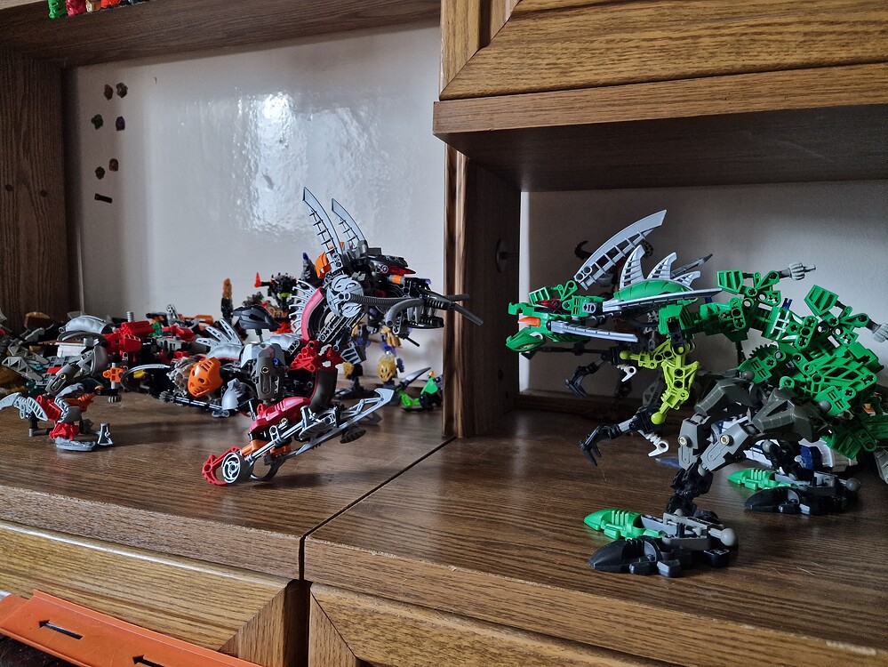 Kanohi Dragon Build Help! - BIONICLE - The TTV Message Boards