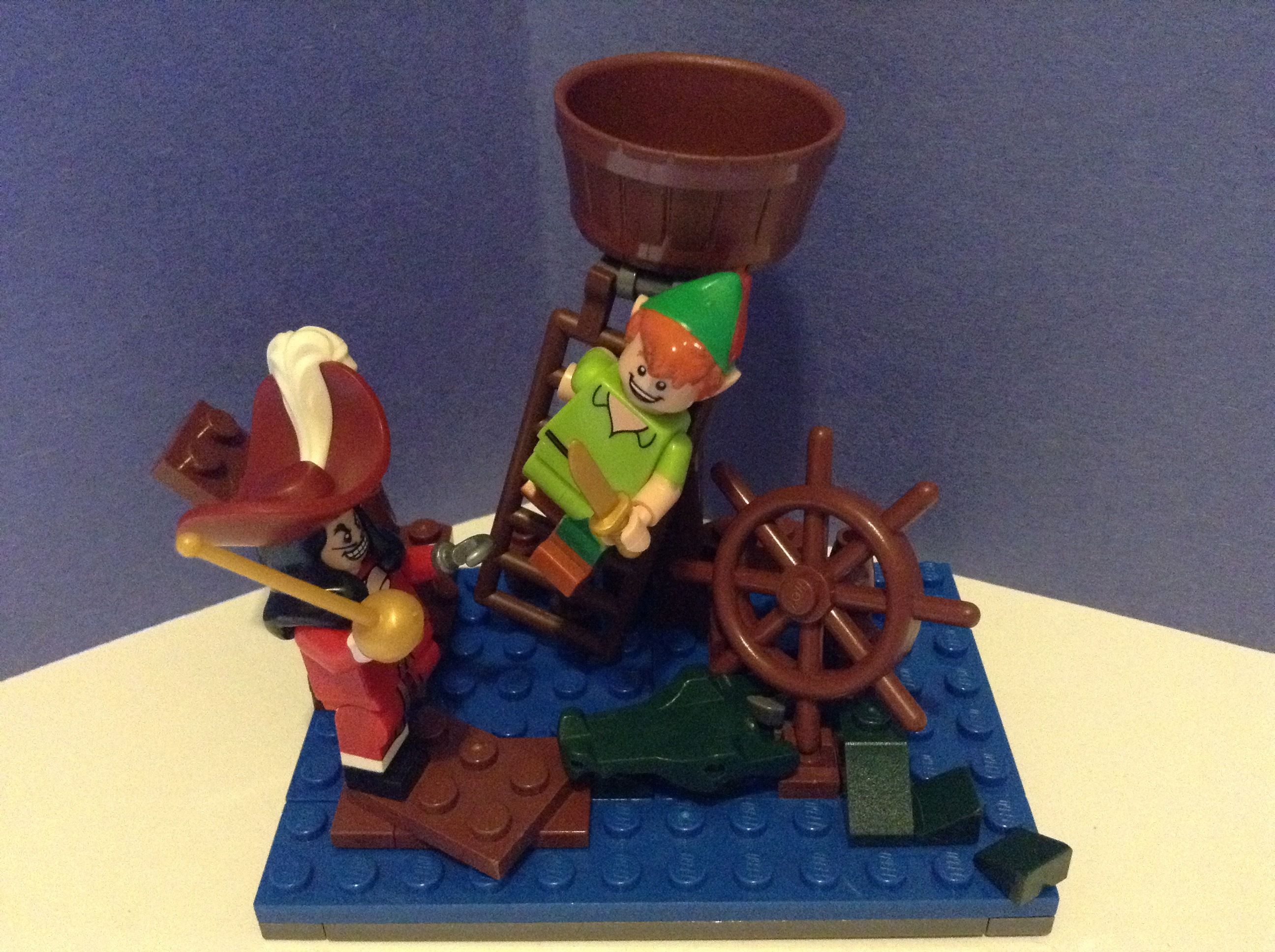 LEGO Disney Vignettes: Peter Pan and a Disney Battle Royale - Lego