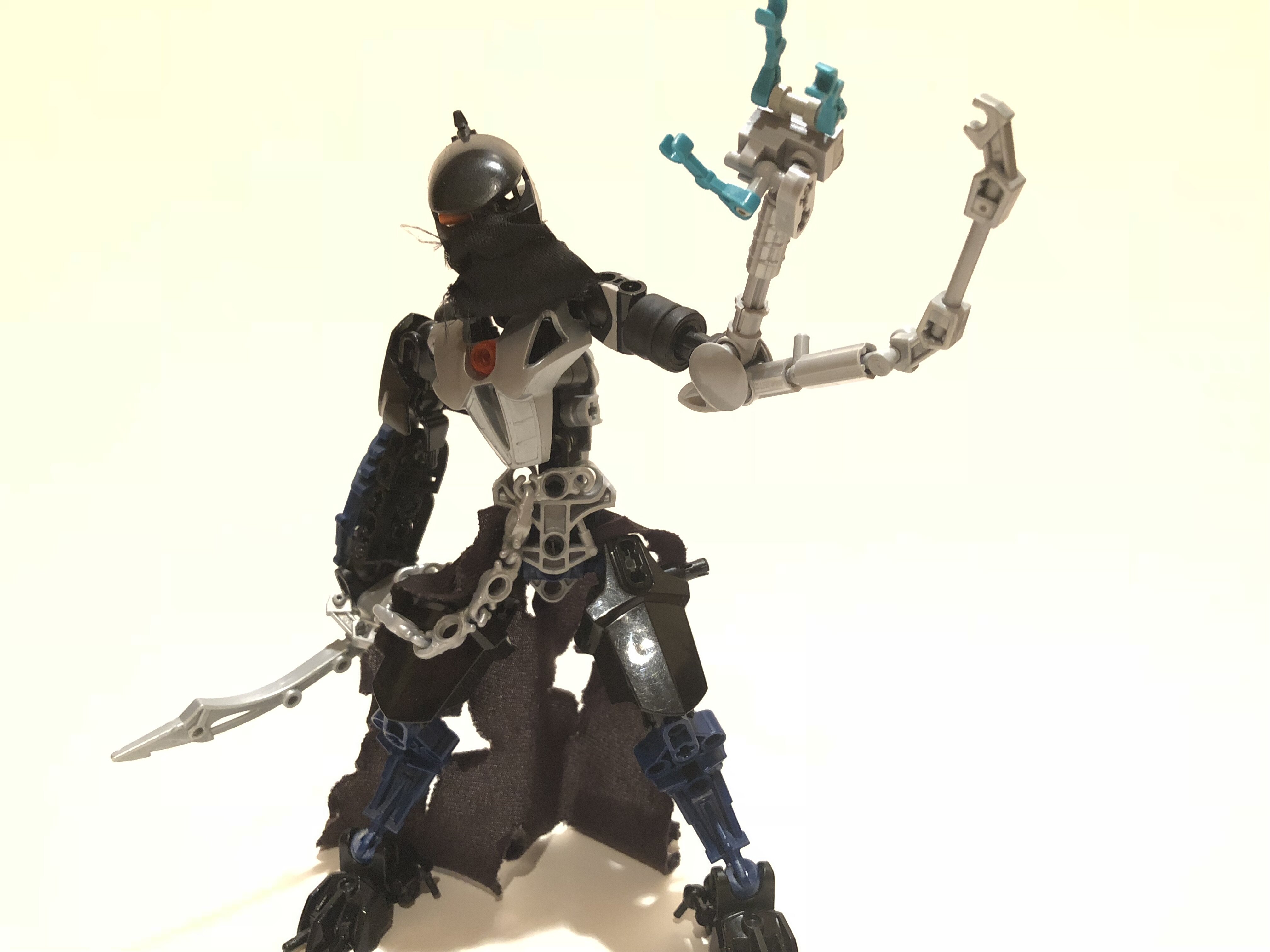 Lariska, the Dark Huntress - Lego Creations - The TTV Message Boards