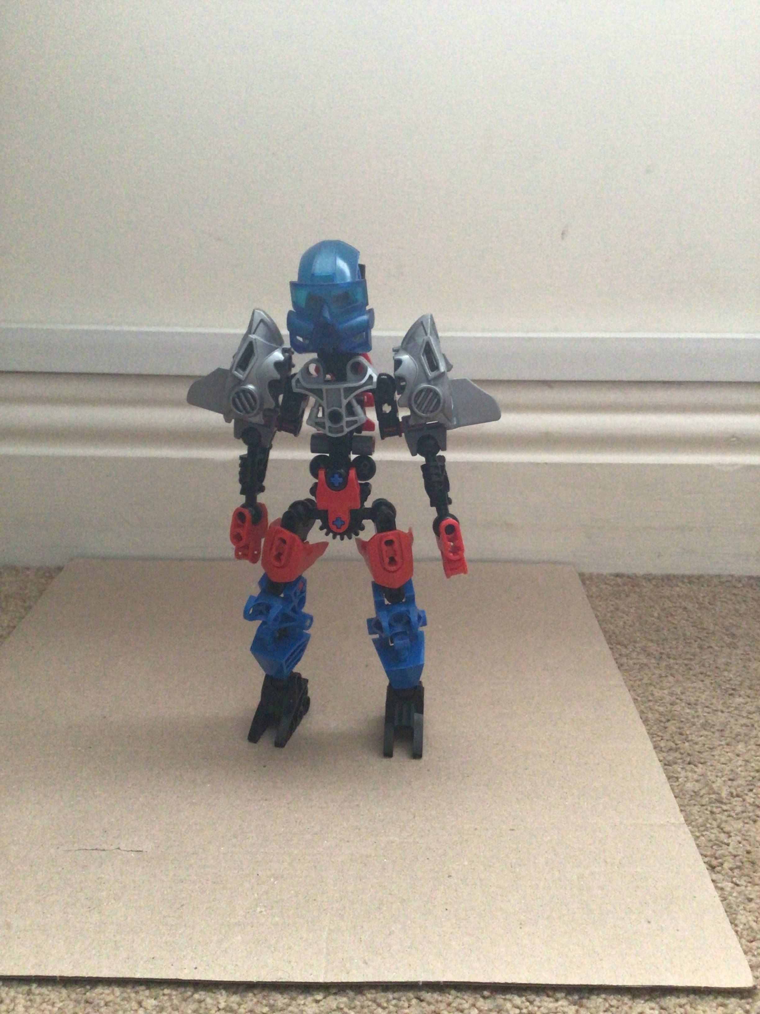 Lego shop mastermind robot