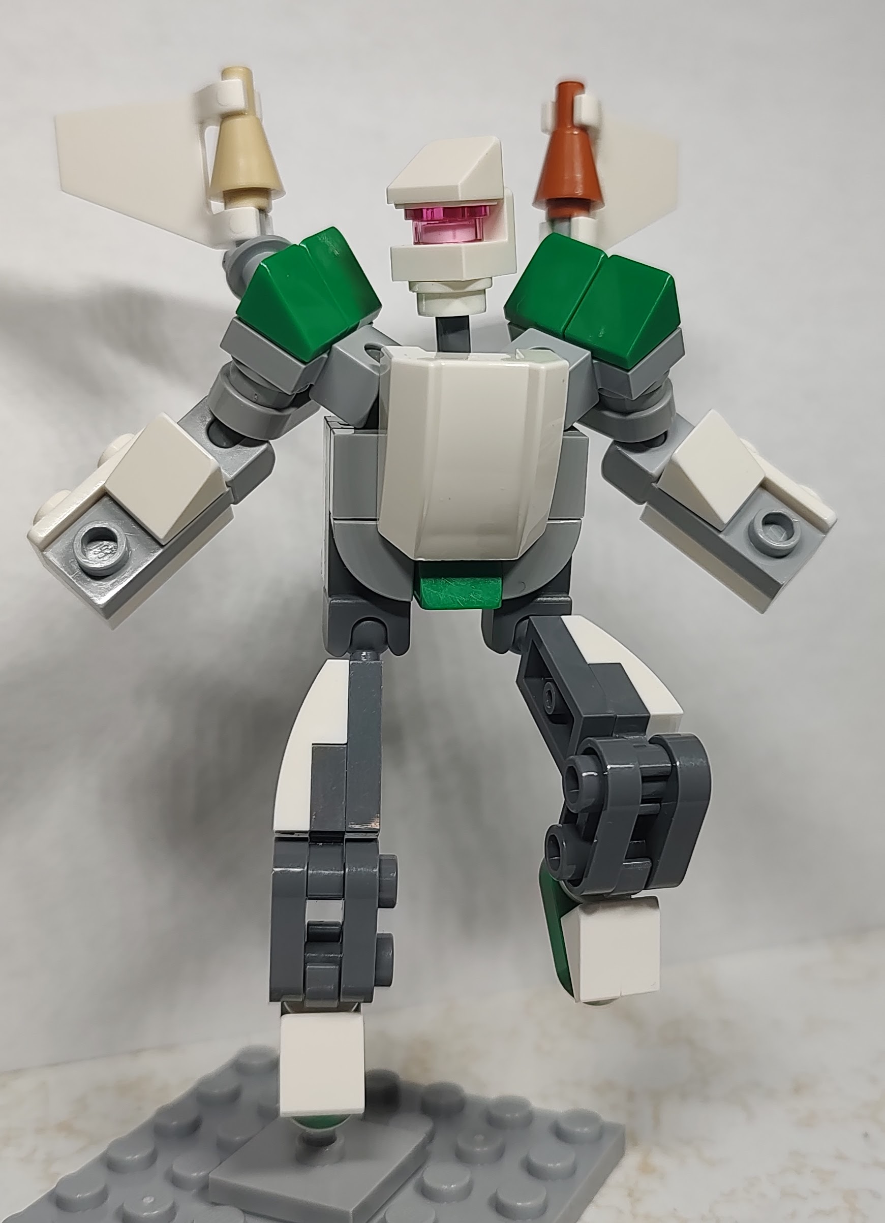 Lego mini gundam on sale