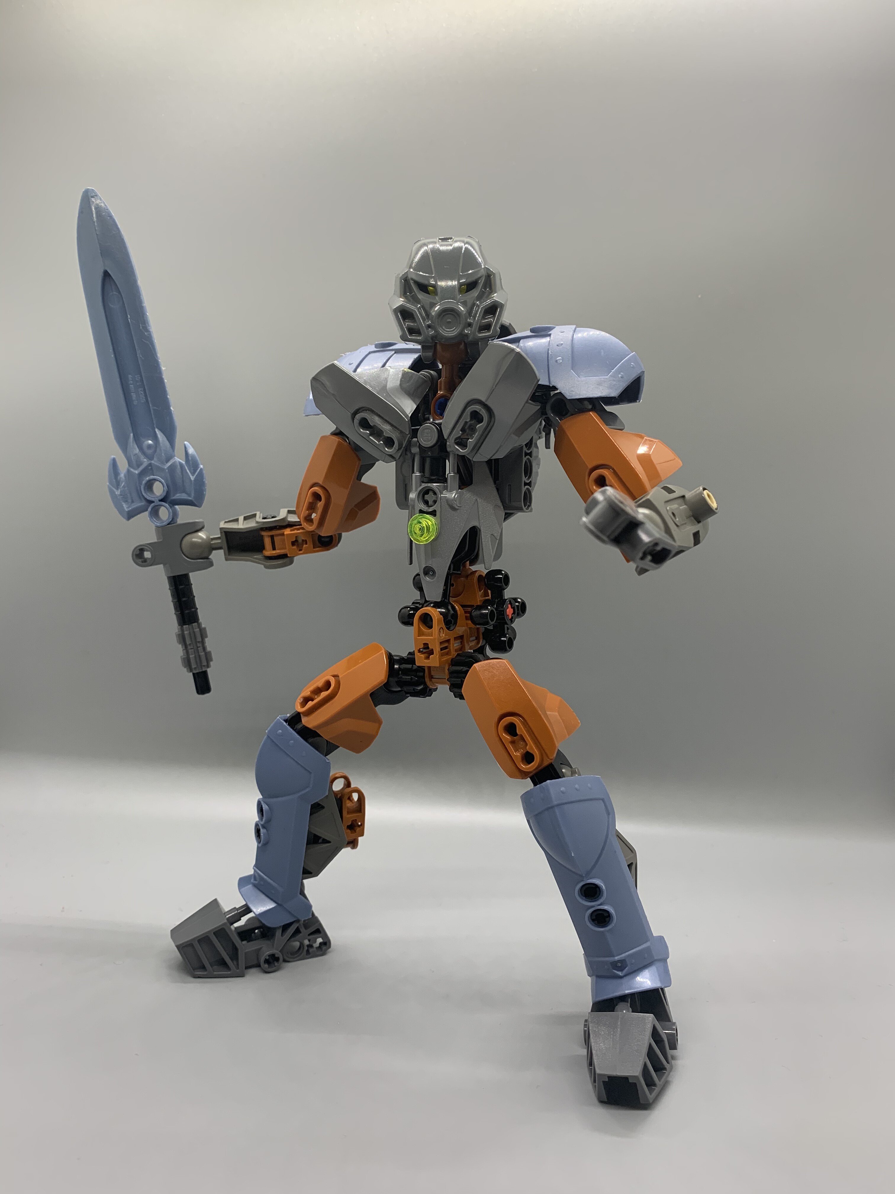 Zaria, Toa of Iron - Lego Creations - The TTV Message Boards