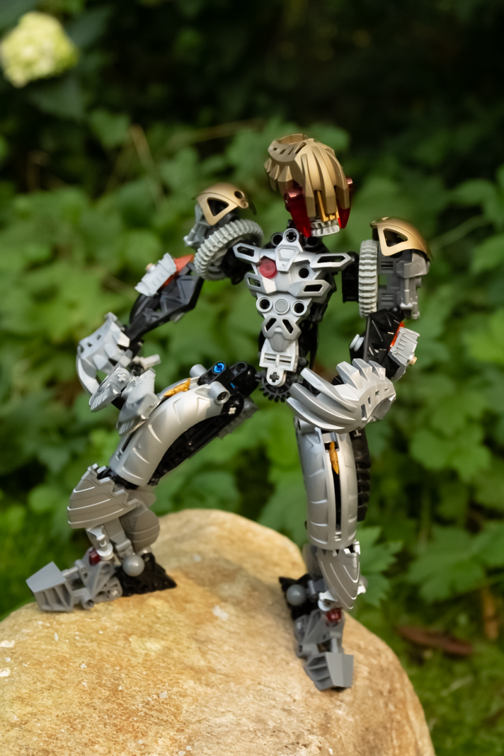 Modded Mimic and Lariska - Lego Creations - The TTV Message Boards