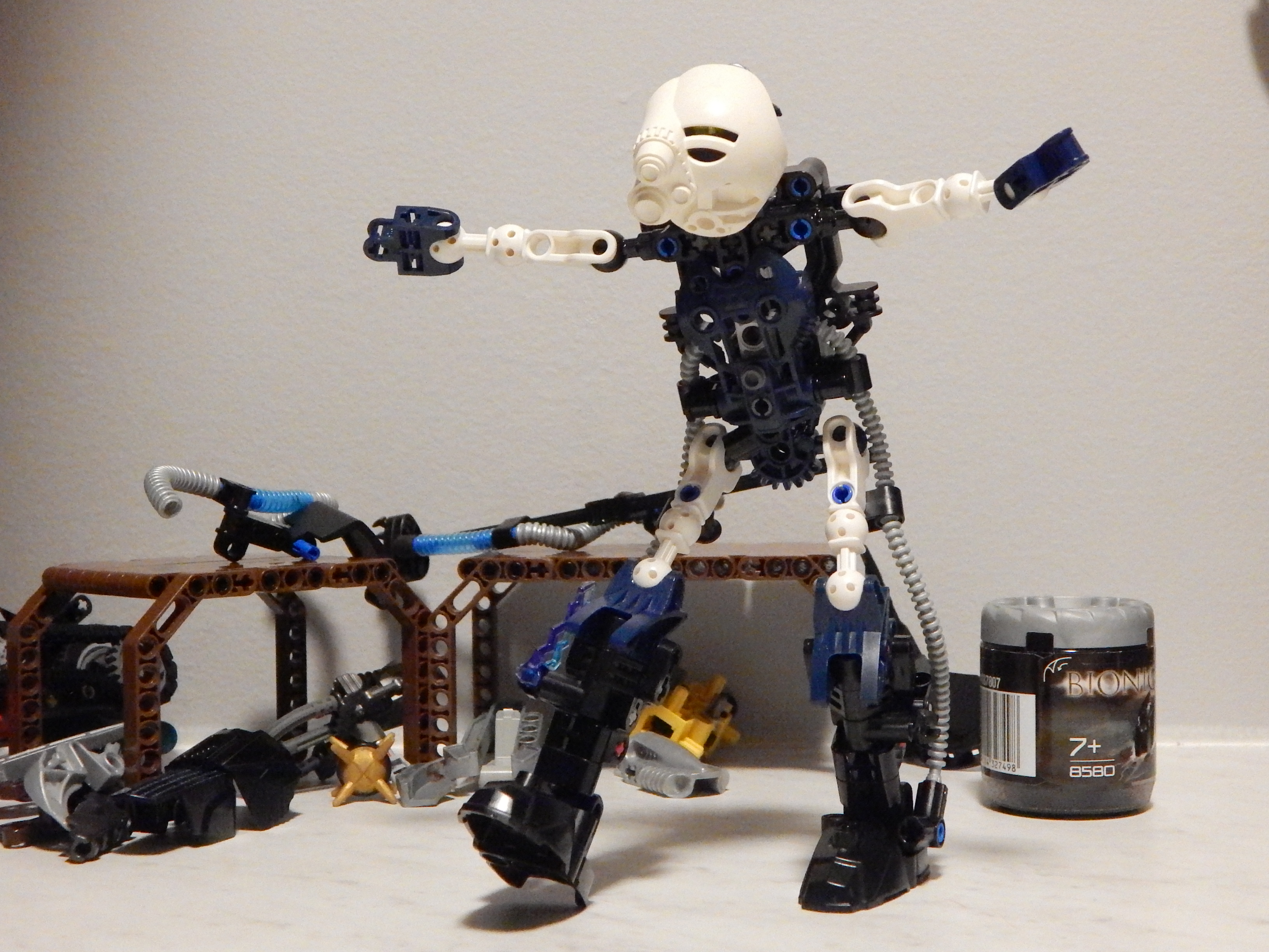 Vorik, The Vo-Matoran (Voriki) - Lego Creations - The TTV Message Boards